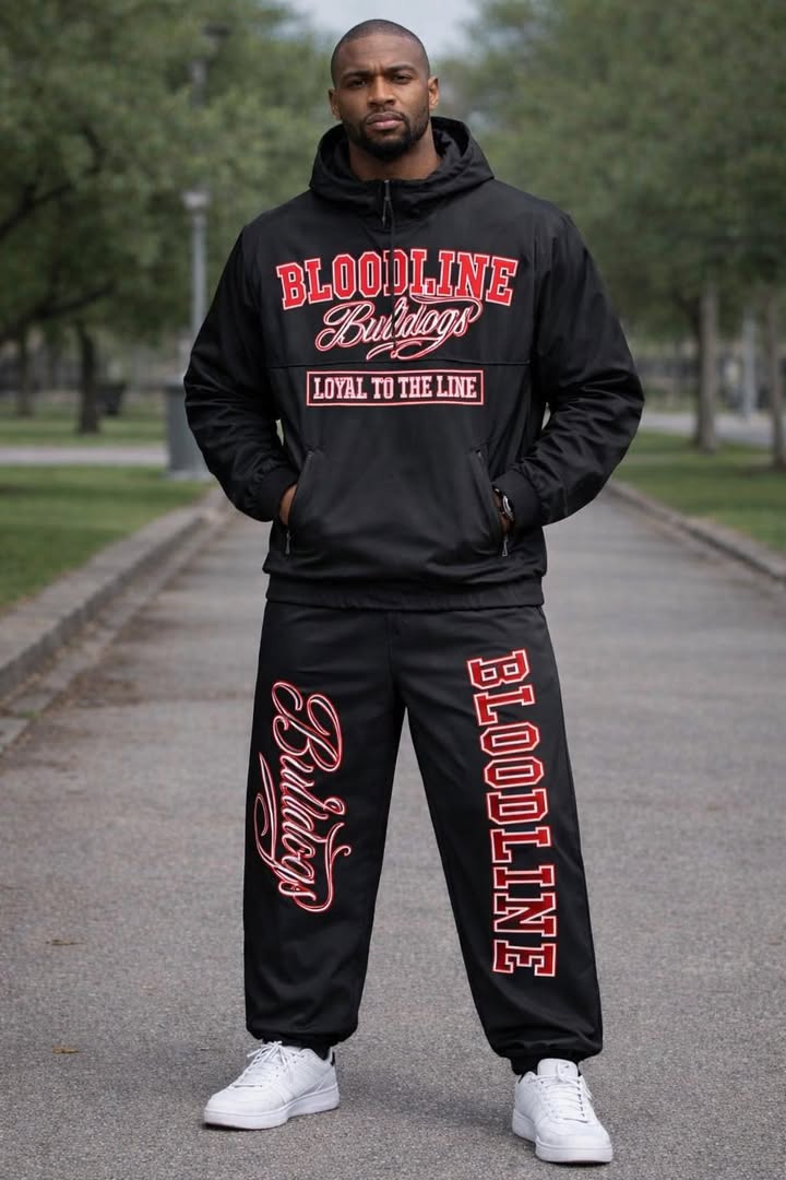 black windbreaker PRE ORDER